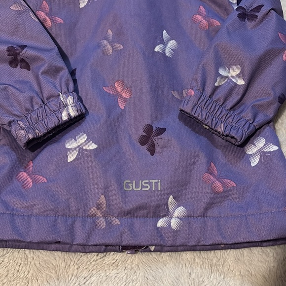 Gusti butterfly hooded rain jacket - Picture 9 of 9